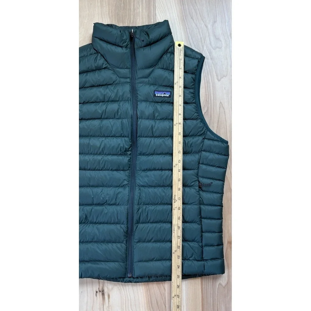 Patagonia Men's Down Sweater Vest Cascade Green Size M NWT Lightweight Puffer